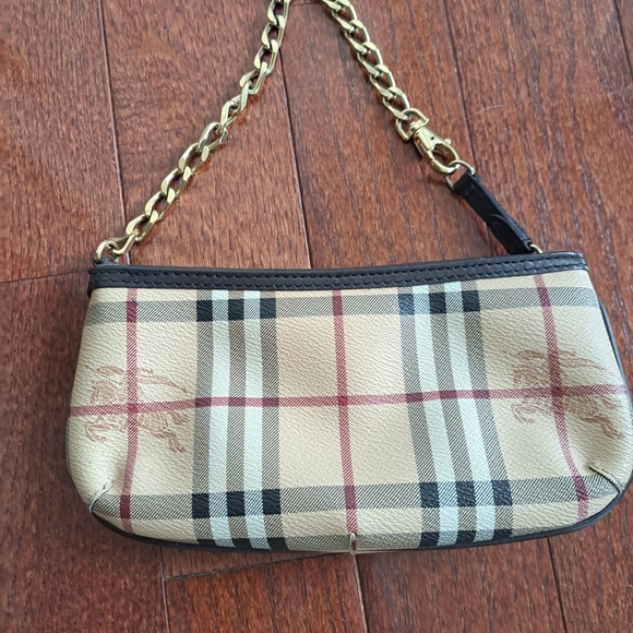 Euc Burberry Pochette Authentic - Picture 1 of 3
